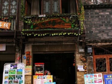 Fenghuang Fate Hostel