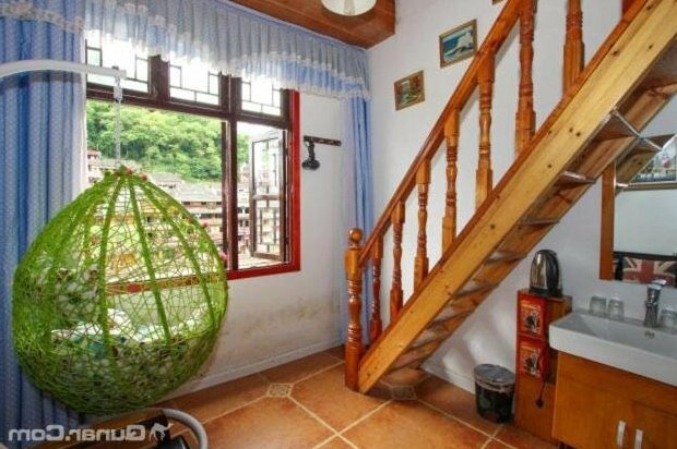 Fenghuang Memory Linjiang Inn - Photo3