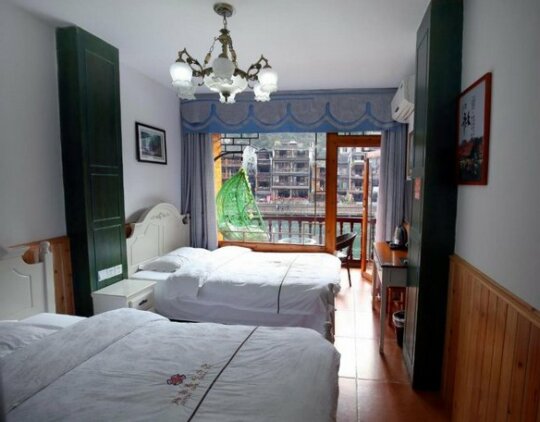 Fenghuang Memory Linjiang Inn - Photo5