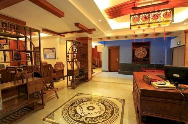Fenghuang River Bank Hotel - Photo2