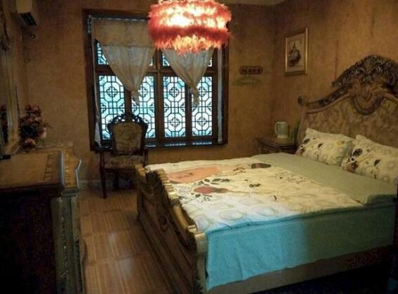 Fenghuang Shuangshuang Hotel - Photo5