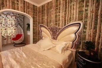 Fenghuang Sixiangjia Hotel - Photo4
