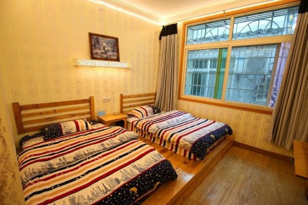 Fenghuang Xiehou Guest House - Photo5
