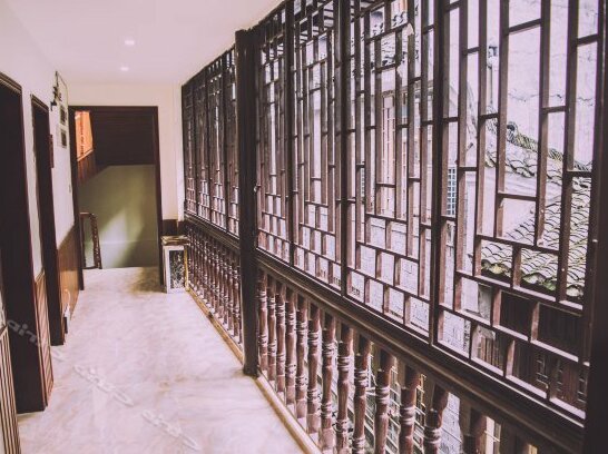 Fenghuang Xixiangfen Inn - Photo3