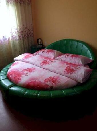 Golden Phoenix Hotel - Photo5