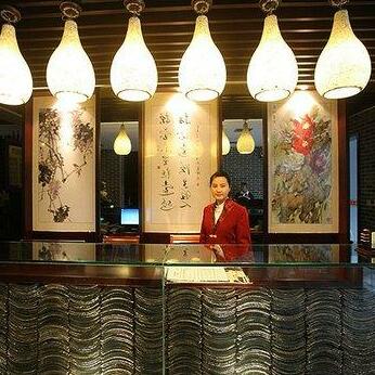 Tianhualou Hotel - Photo4