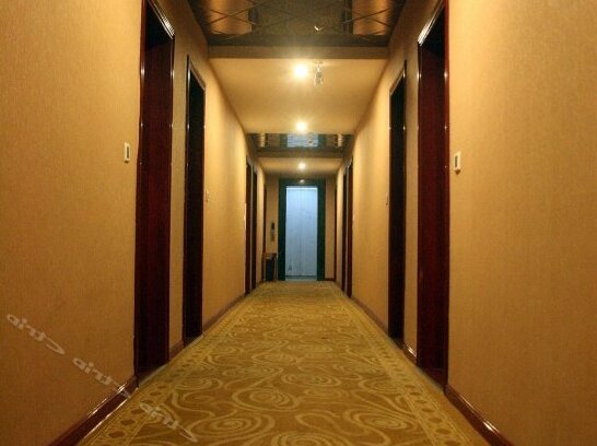 Yixin Hotel Fenghuang - Photo4