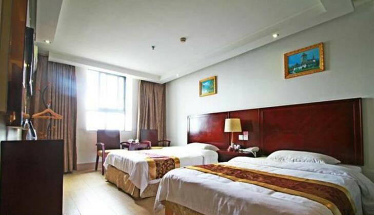 Ideal Business Hotel - Photo2