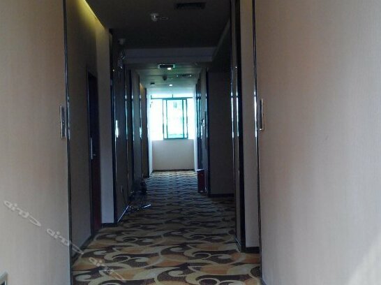 Litian Bianjie Hotel - Photo4