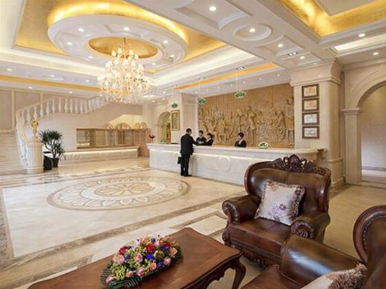 Vienna Hotel Foshan Huangqi - Photo2