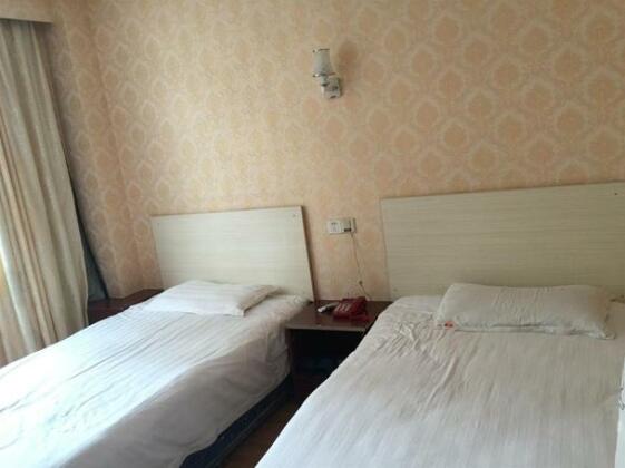 Hollywood Inn Fuyang - Photo3