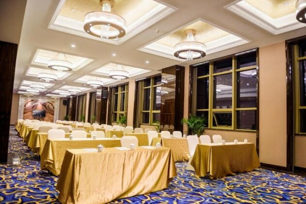 Century Hongteng Hotel - Photo3