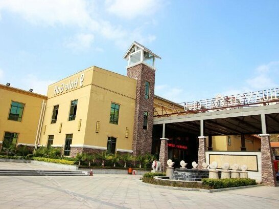 Fuzhou Chuanjie Hot Spring Golf Club Hotel