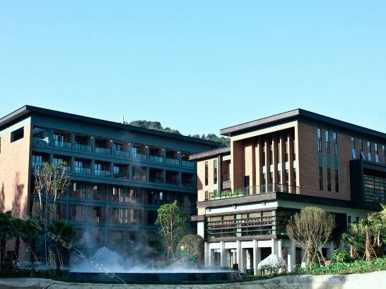 Huiya Hot Spring Boutique Hotel