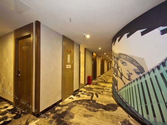 New Jiayu Hotel - Photo2