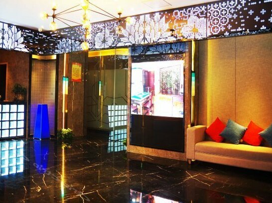 V Hotel Ganzhou - Photo3
