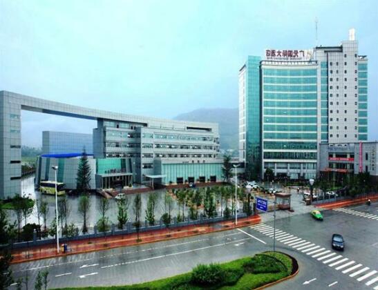 Guangyuan International Hotel