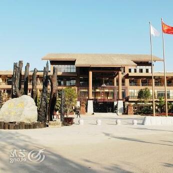 Tianci Jianmenguan Hotspring Hotel - Photo2