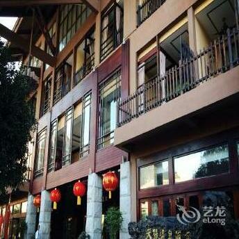 Tianci Jianmenguan Hotspring Hotel