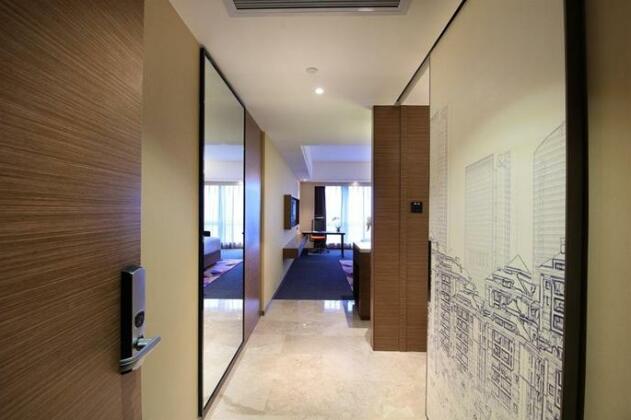 Hampton by Hilton Guangzhou Zhujiang New Town - Photo4