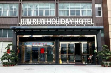 Junri Holiday Hotel