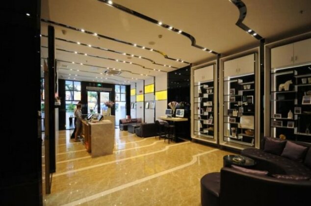 Lavande Hotel Guangzhou Luoxi Metro Branch - Photo2