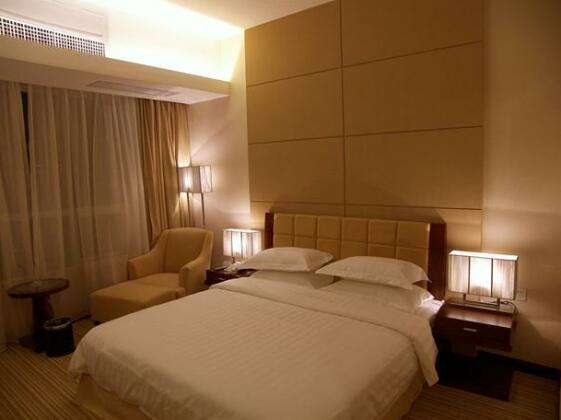 Long Zhou Grand Hotel - Photo5