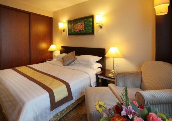 Mandarin Hotel - Photo3