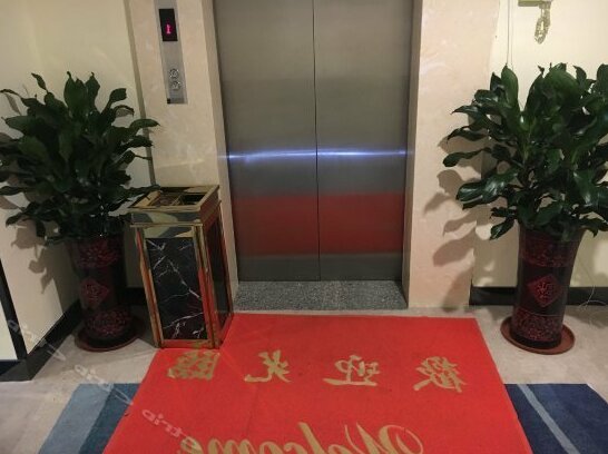 Shenggao Hotel Guangzhou Shiling Pangu Road - Photo2