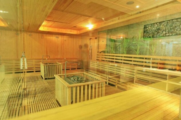 SKY Recreation Hotel - Photo2