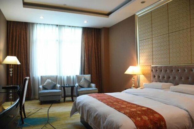 SKY Recreation Hotel - Photo4