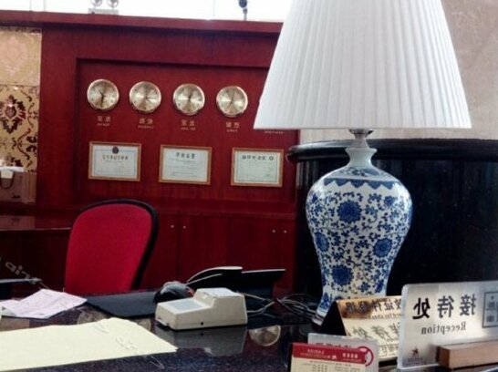 Triumphal Holiday Hotel - Photo3