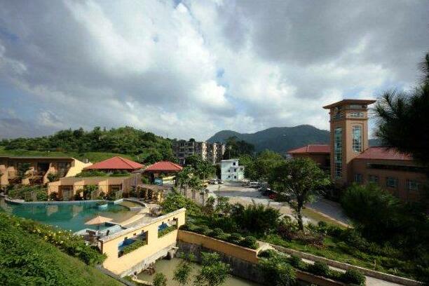 Valley View Hotspring Resort - Photo2