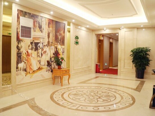 Vienna International Hotel Guangzhou Changlong Qifu Xincun - Photo4