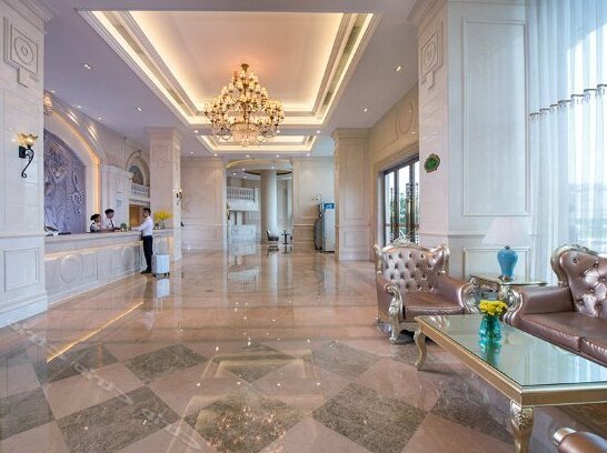 Vienna International Hotel Luogang Wanda Plaza - Photo3