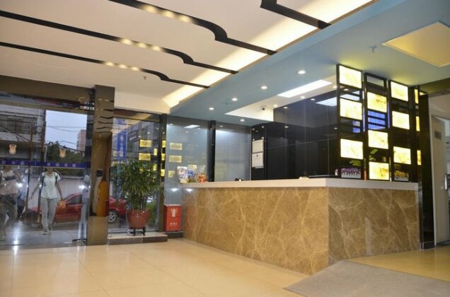 Xiangyun Business Hotel - Photo2
