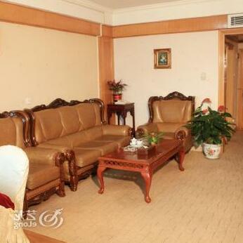 Yumin Xincun Huidong Hotel - Photo3