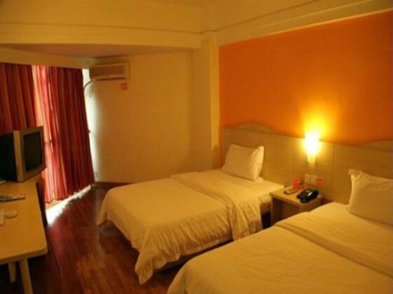 7 Days Inn Guilin Train Station - Photo5
