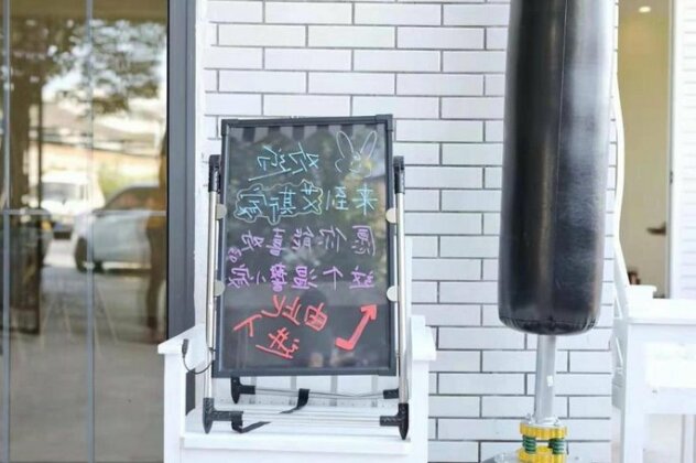 Aisi's Home Guesthouse - Photo2