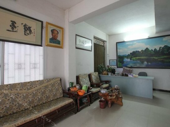 Grape People Main Building Hotel Yangshuo - Photo4