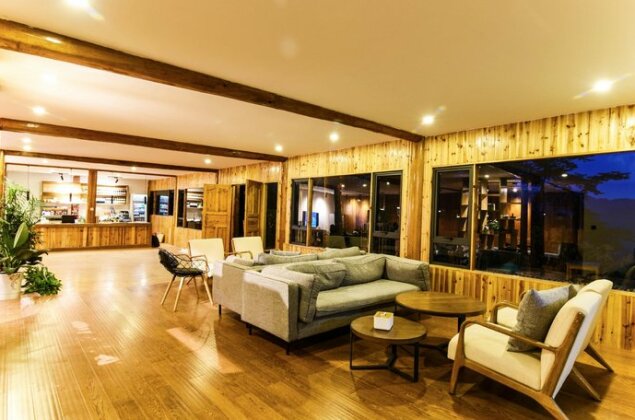 Green Forest Lodge - Photo3