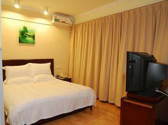 Green Tree Inn Guilin Railway Station - Photo2