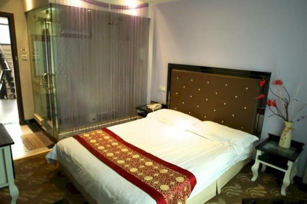 Green Tree Inn - Photo4