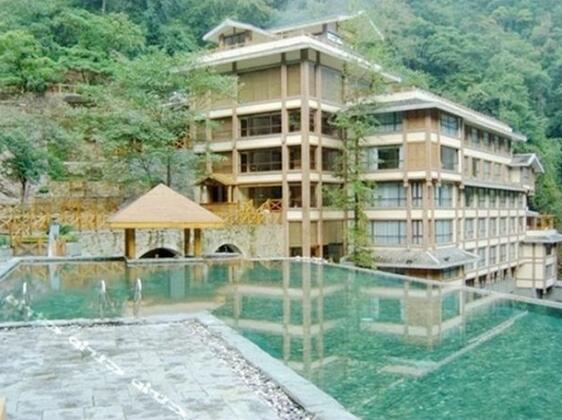 Guilin Long Sheng Hot Spring Spa Hotel - Photo5