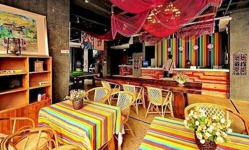 Guilin Style Art Theme Hotel - Photo5