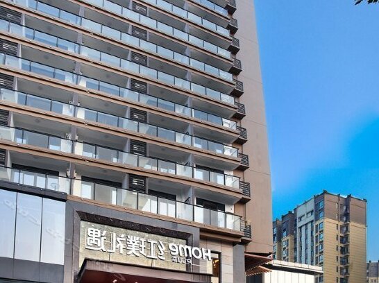 Homeplus LiYu Hotel