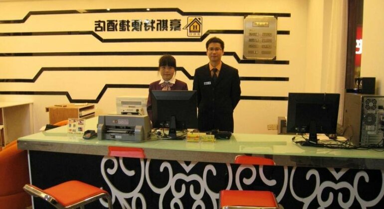 Hostel Convenience Inn - Photo3