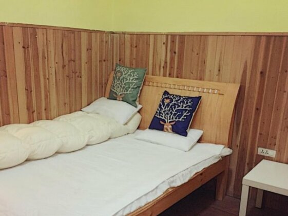 How Flowers Youth Hostel - Photo4