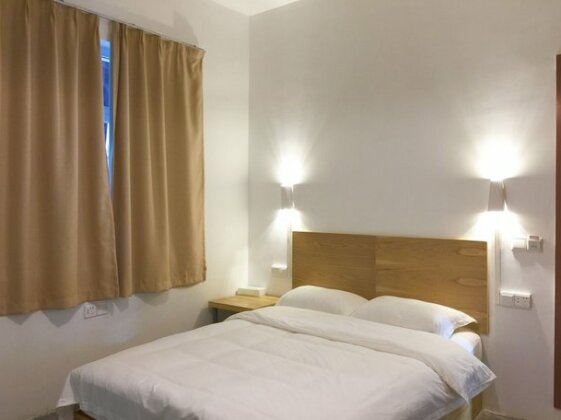 Ladder Inn - Photo4