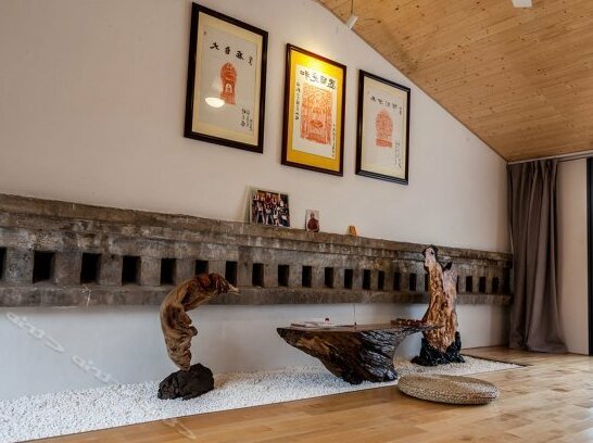 Lancy Inn - Photo3